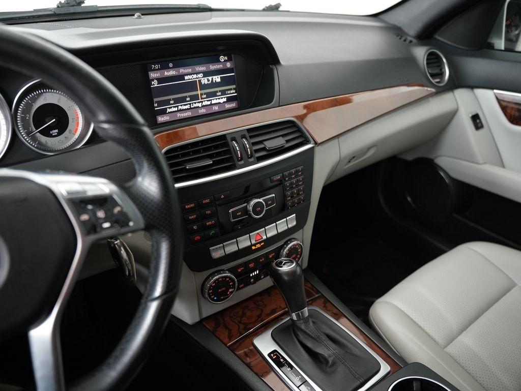 Mercedes-Benz C-Class 4dr Sdn C 300 Sport 4MATIC 2012