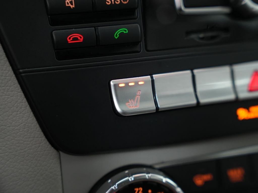 Mercedes-Benz C-Class 4dr Sdn C 300 Sport 4MATIC 2012