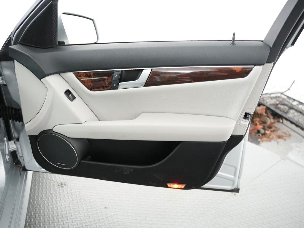 Mercedes-Benz C-Class 4dr Sdn C 300 Sport 4MATIC 2012