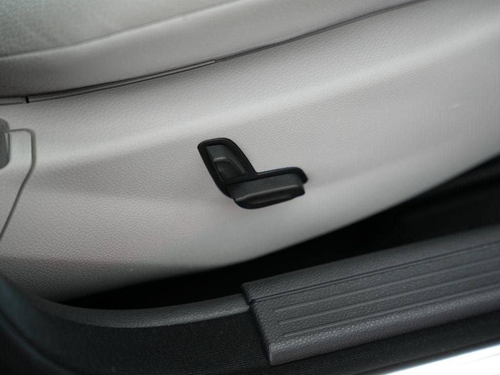 Mercedes-Benz C-Class 4dr Sdn C 300 Sport 4MATIC 2012