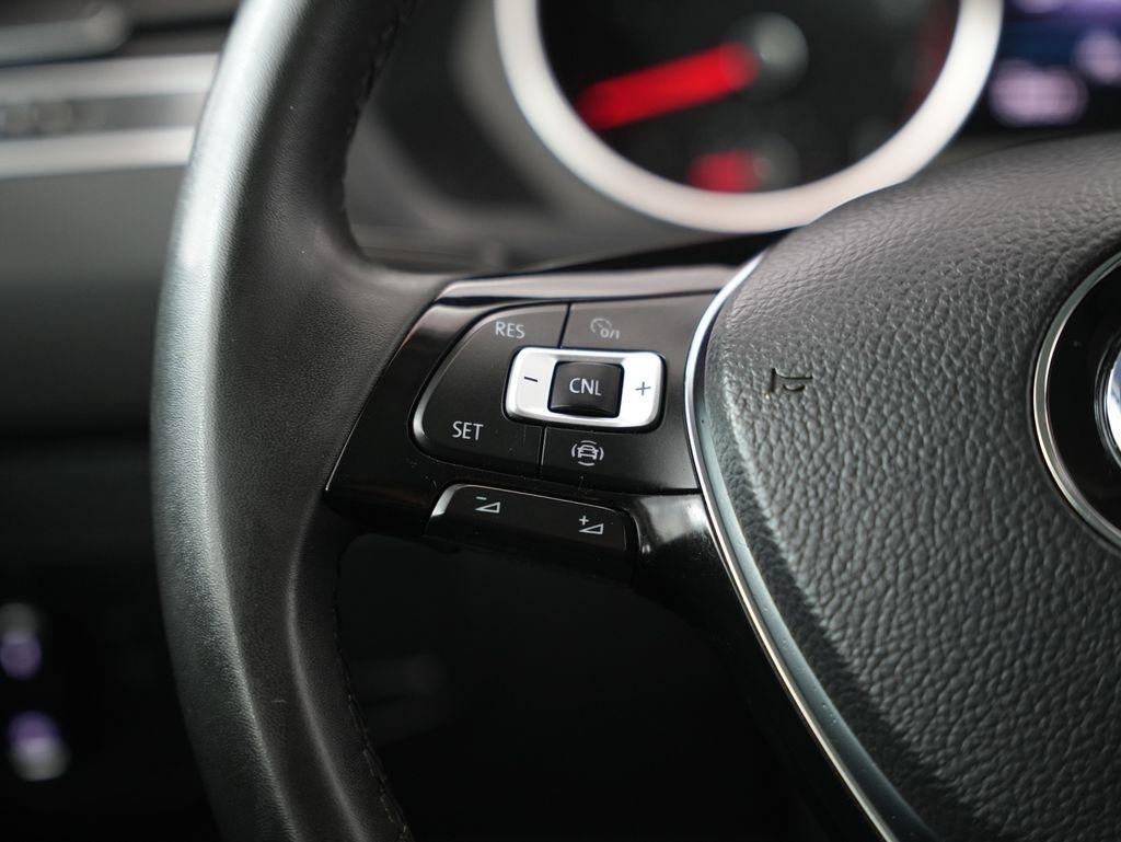 Volkswagen Tiguan 2.0T SE R-Line Black FWD 2020