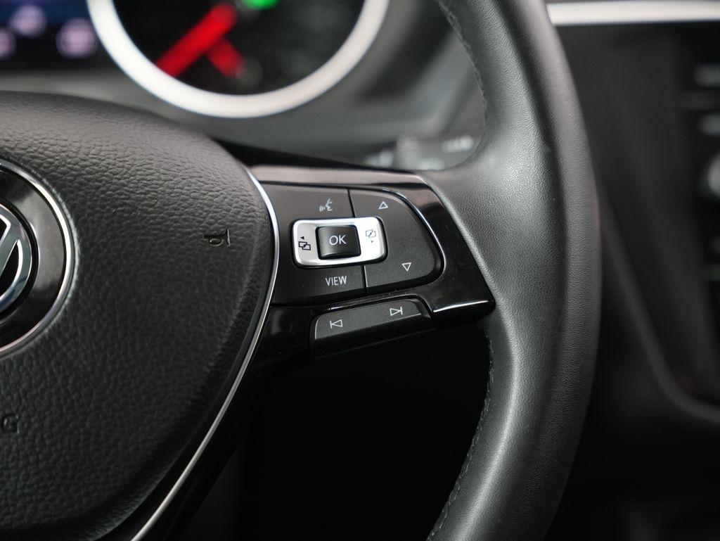 Volkswagen Tiguan 2.0T SE R-Line Black FWD 2020