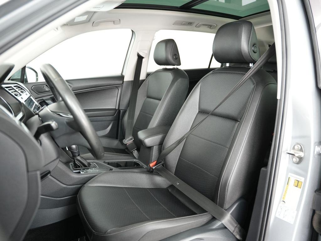 Volkswagen Tiguan 2.0T SE R-Line Black FWD 2020