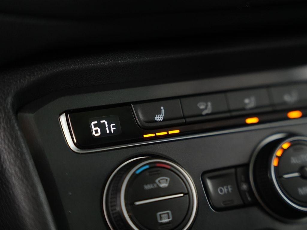 Volkswagen Tiguan 2.0T SE R-Line Black FWD 2020