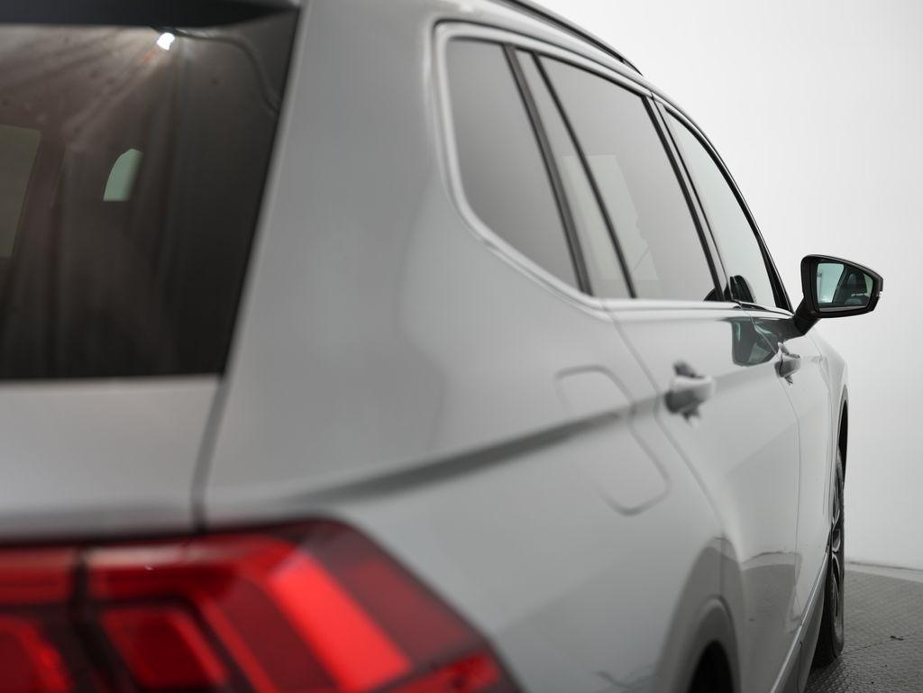 Volkswagen Tiguan 2.0T SE R-Line Black FWD 2020