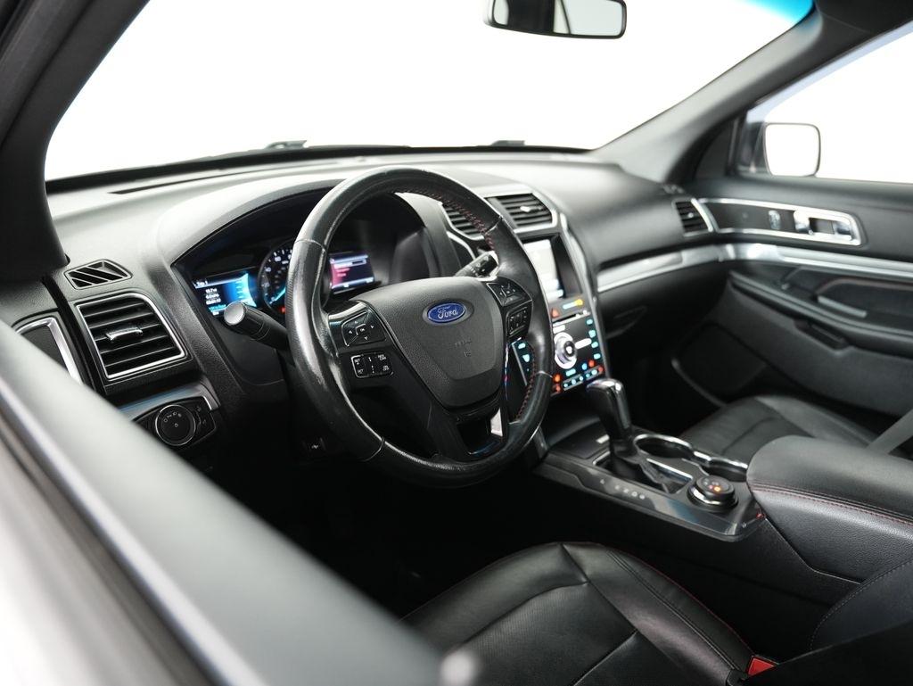 Ford Explorer 4WD 4dr Sport 2016