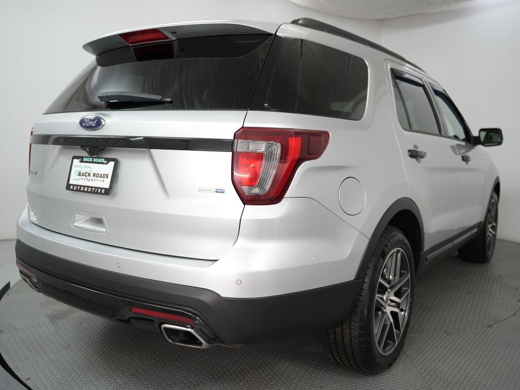 Ford Explorer 4WD 4dr Sport 2016