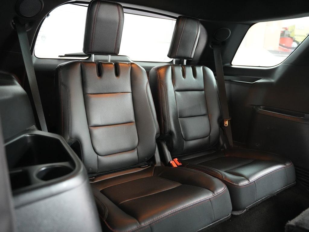 Ford Explorer 4WD 4dr Sport 2016