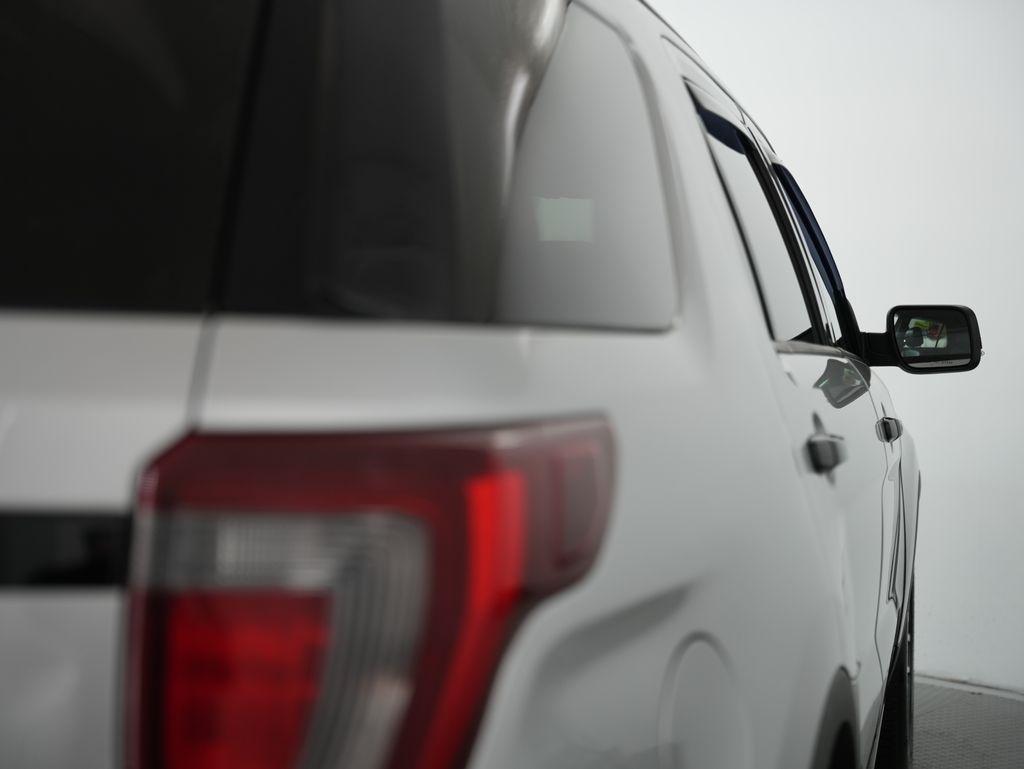 Ford Explorer 4WD 4dr Sport 2016