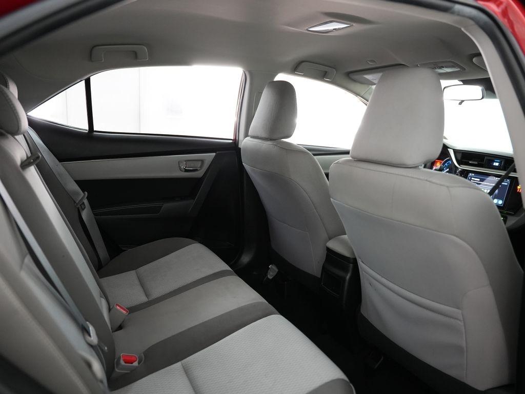 Toyota Corolla XLE CVT (Natl) 2019