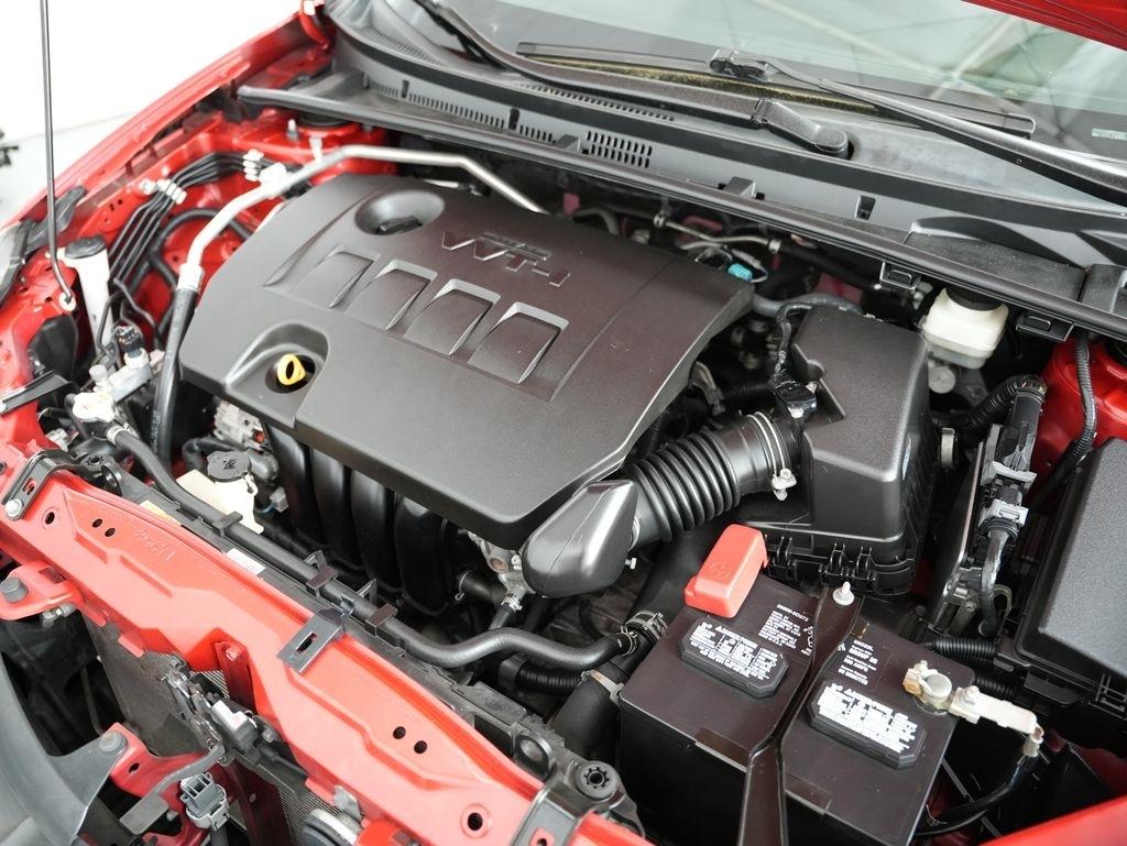 Toyota Corolla XLE CVT (Natl) 2019