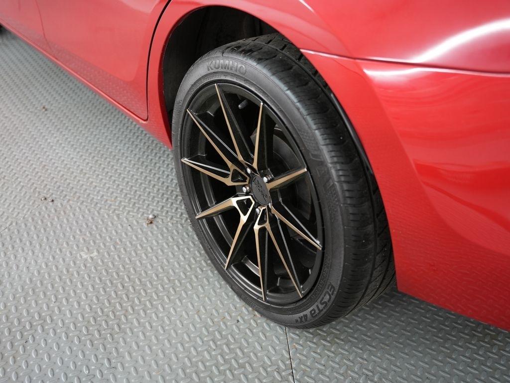 Toyota Corolla XLE CVT (Natl) 2019