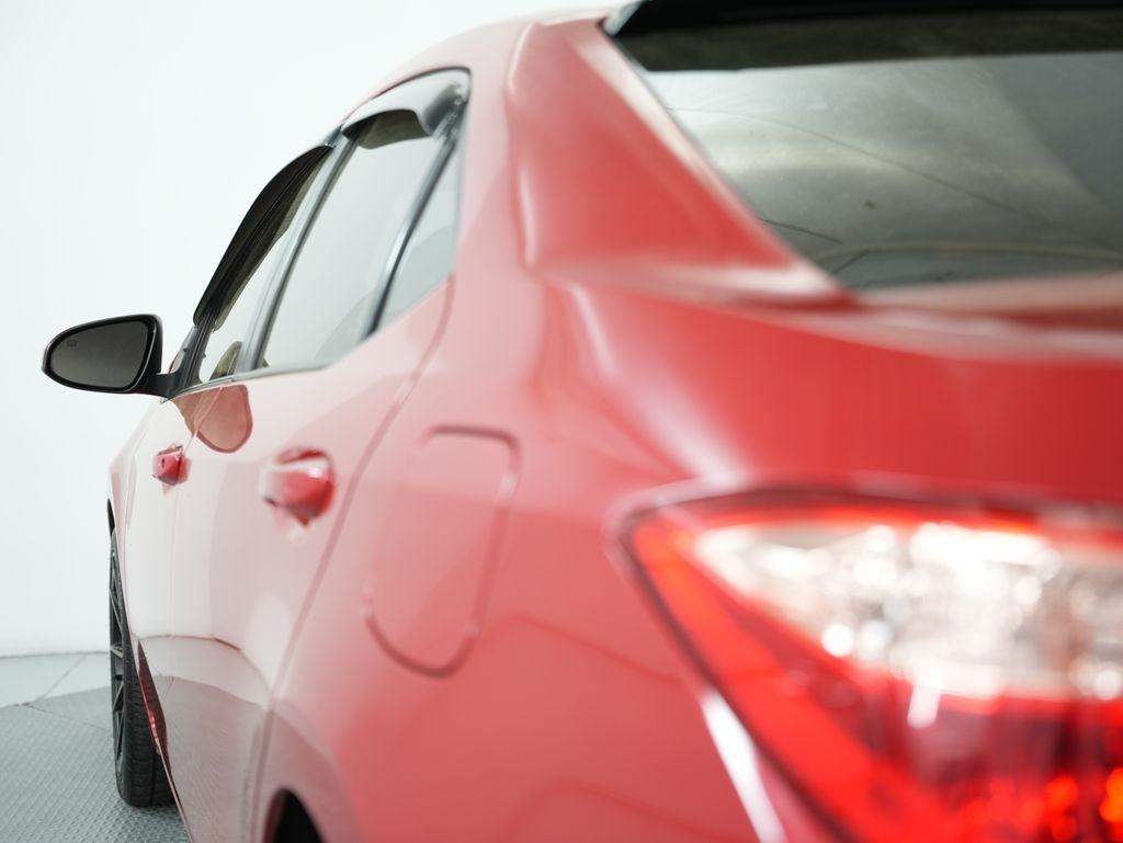 Toyota Corolla XLE CVT (Natl) 2019