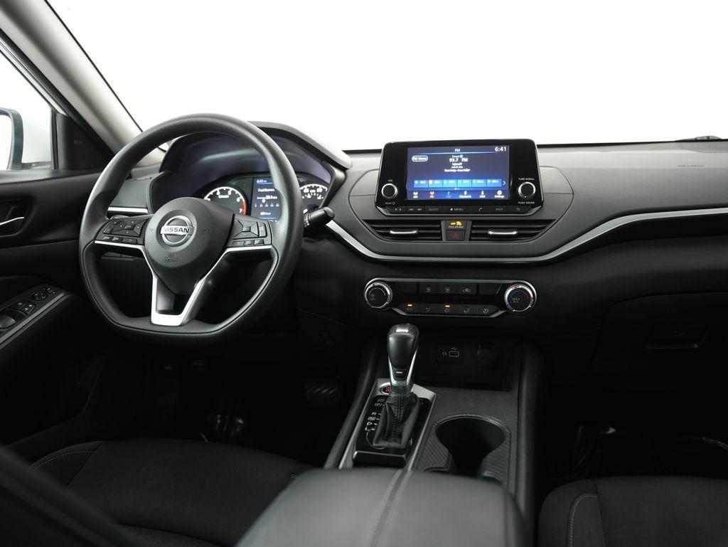 Nissan Altima 2.5 S Sedan 2021