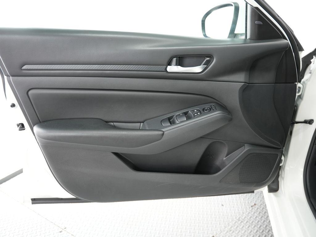 Nissan Altima 2.5 S Sedan 2021