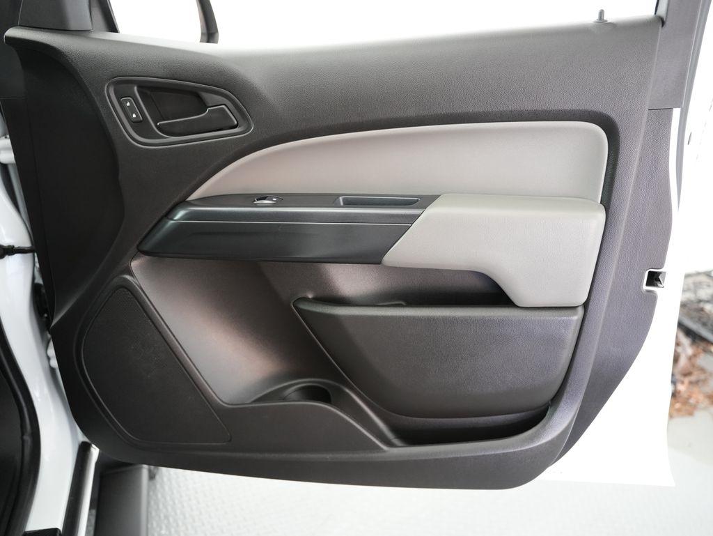 GMC Canyon 2WD Crew Cab 128.3" 2017