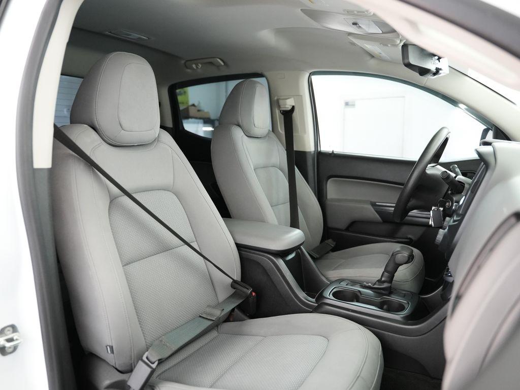 GMC Canyon 2WD Crew Cab 128.3" 2017