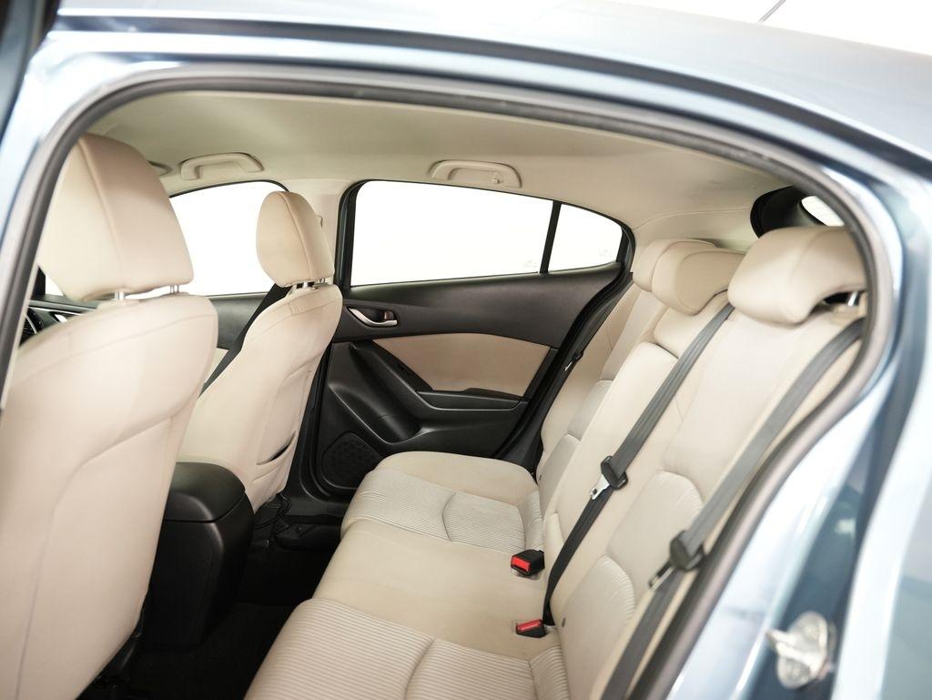 Mazda MAZDA3 5dr HB Auto i Touring 2015