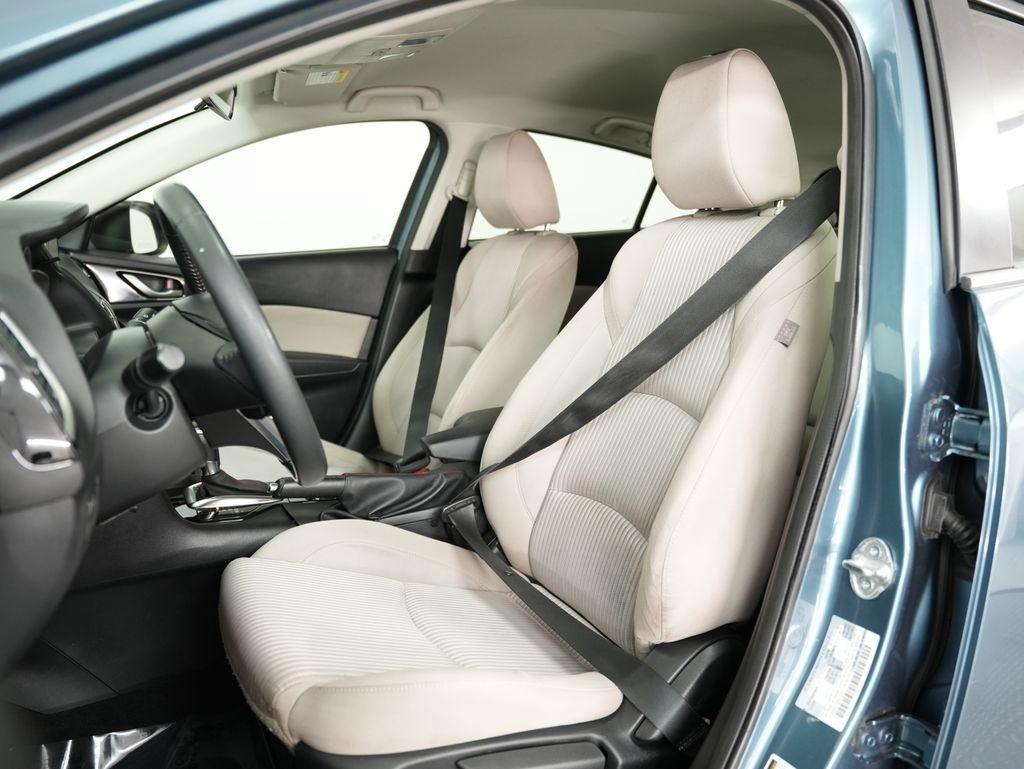 Mazda MAZDA3 5dr HB Auto i Touring 2015