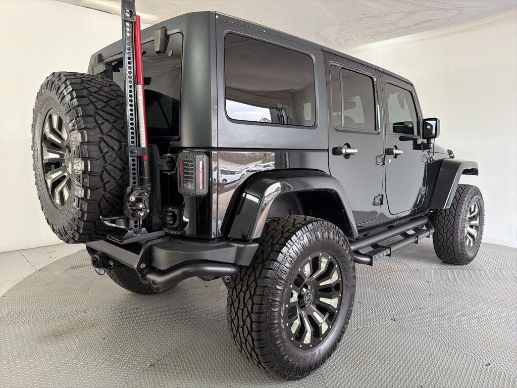 Jeep Wrangler Unlimited 4WD 4dr Sahara 2016