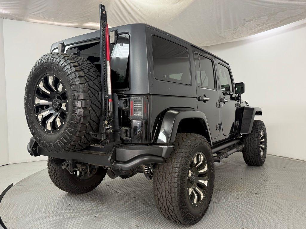 Jeep Wrangler Unlimited 4WD 4dr Sahara 2016