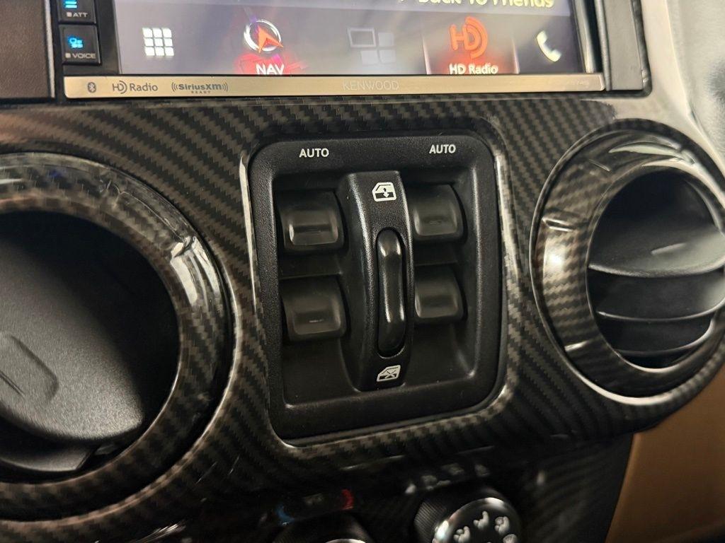 Jeep Wrangler Unlimited 4WD 4dr Sahara 2016