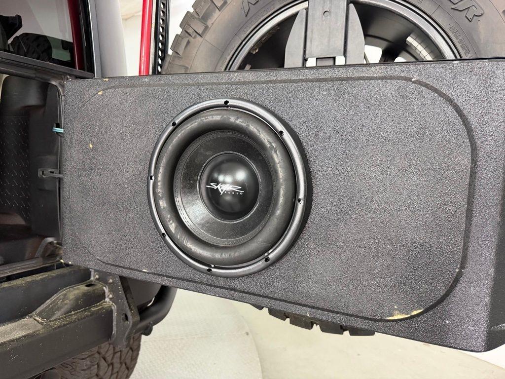 Jeep Wrangler Unlimited 4WD 4dr Sahara 2016