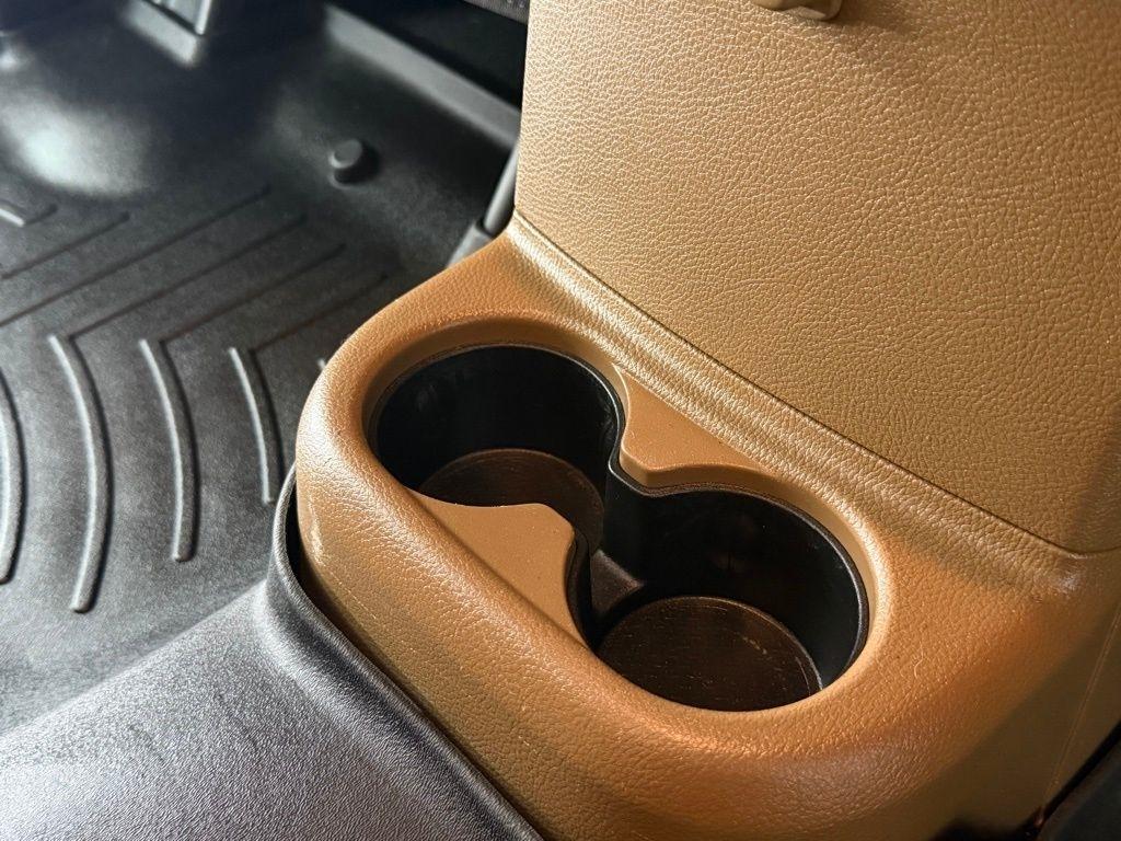 Jeep Wrangler Unlimited 4WD 4dr Sahara 2016