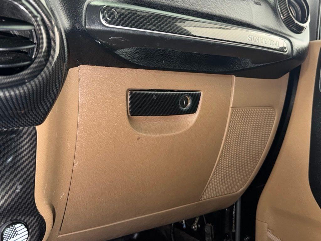 Jeep Wrangler Unlimited 4WD 4dr Sahara 2016