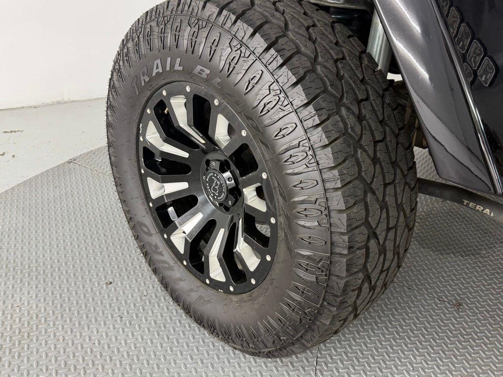 Jeep Wrangler Unlimited 4WD 4dr Sahara 2016