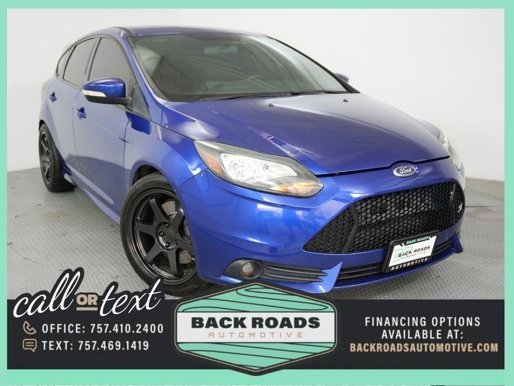 2014 Ford Focus 5dr HB ST