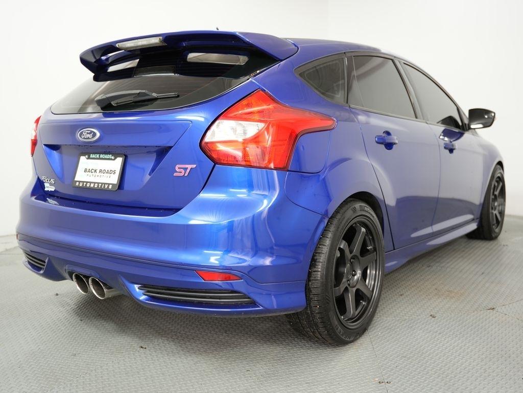 Ford Focus 5dr HB ST 2014