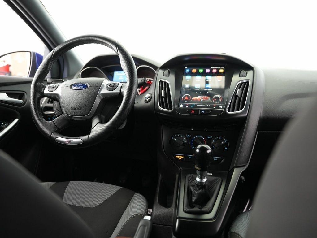 Ford Focus 5dr HB ST 2014