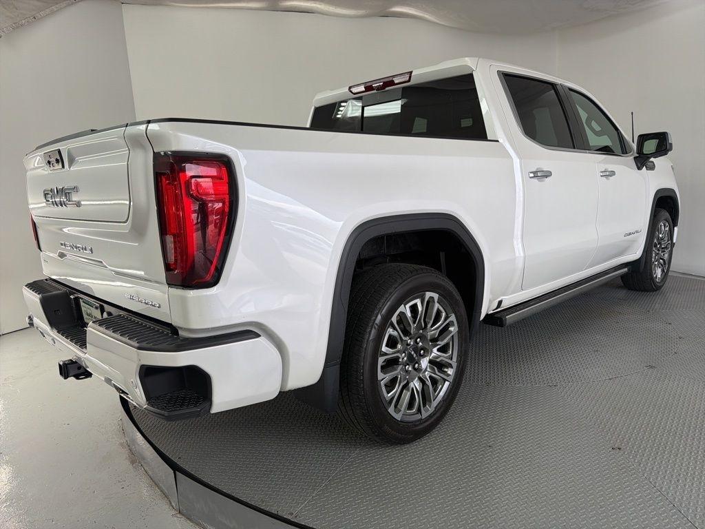 GMC Sierra 1500 4WD Crew Cab 147" Denali Ultimate 2024