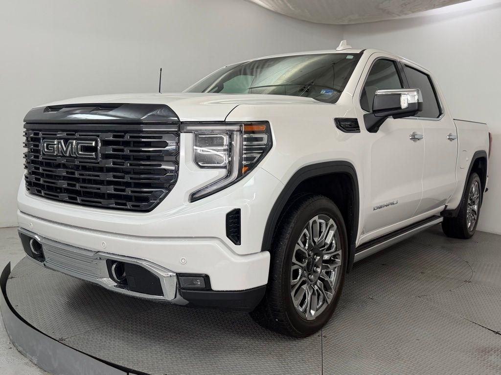 GMC Sierra 1500 4WD Crew Cab 147" Denali Ultimate 2024