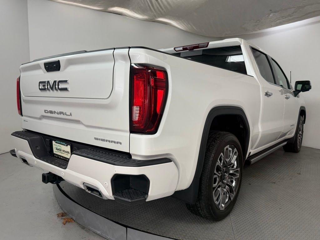 GMC Sierra 1500 4WD Crew Cab 147" Denali Ultimate 2024