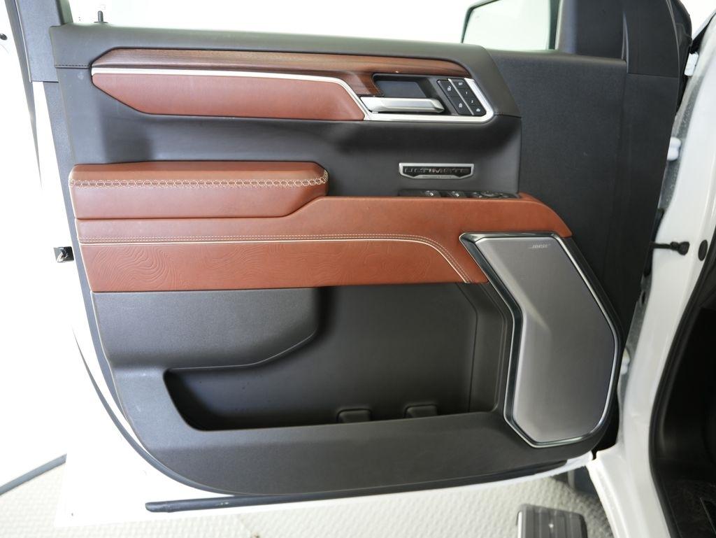 GMC Sierra 1500 4WD Crew Cab 147" Denali Ultimate 2024