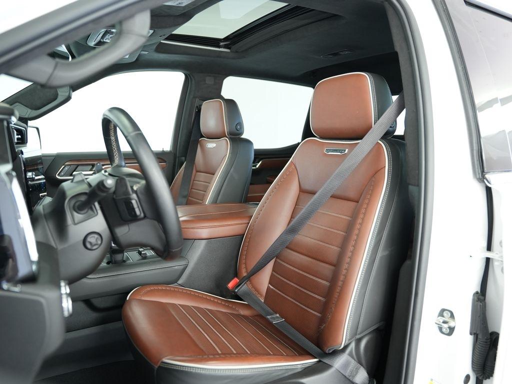 GMC Sierra 1500 4WD Crew Cab 147" Denali Ultimate 2024