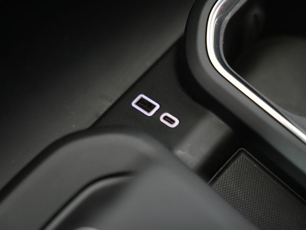 GMC Sierra 1500 4WD Crew Cab 147" Denali Ultimate 2024