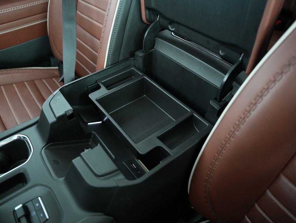 GMC Sierra 1500 4WD Crew Cab 147" Denali Ultimate 2024