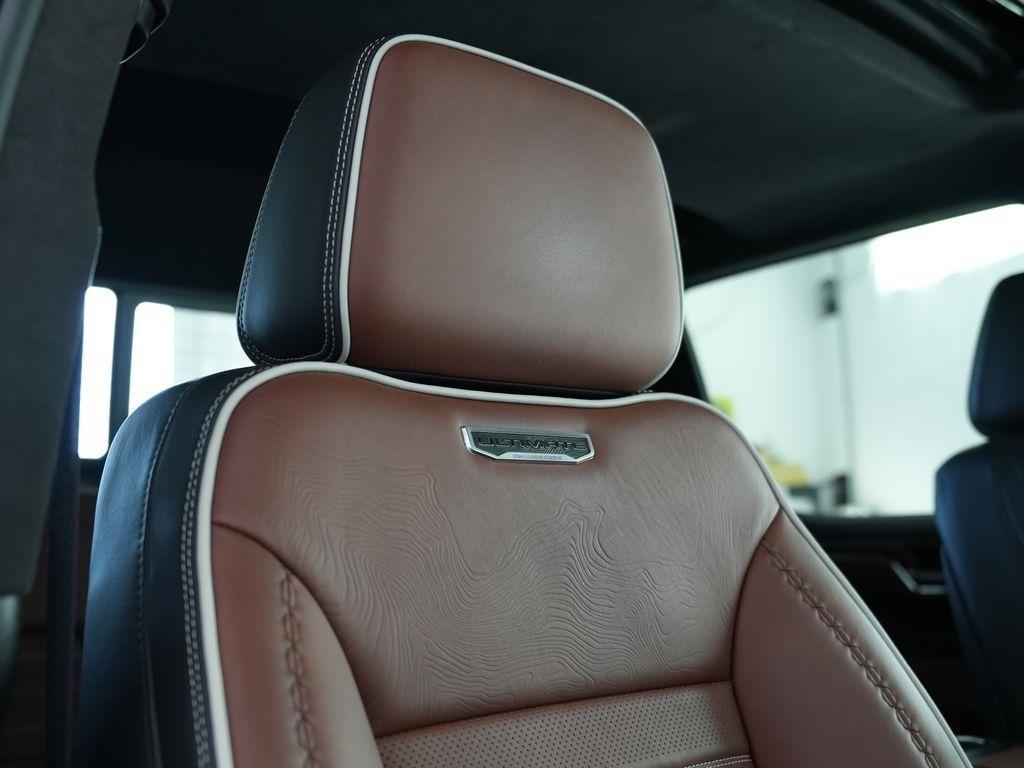 GMC Sierra 1500 4WD Crew Cab 147" Denali Ultimate 2024