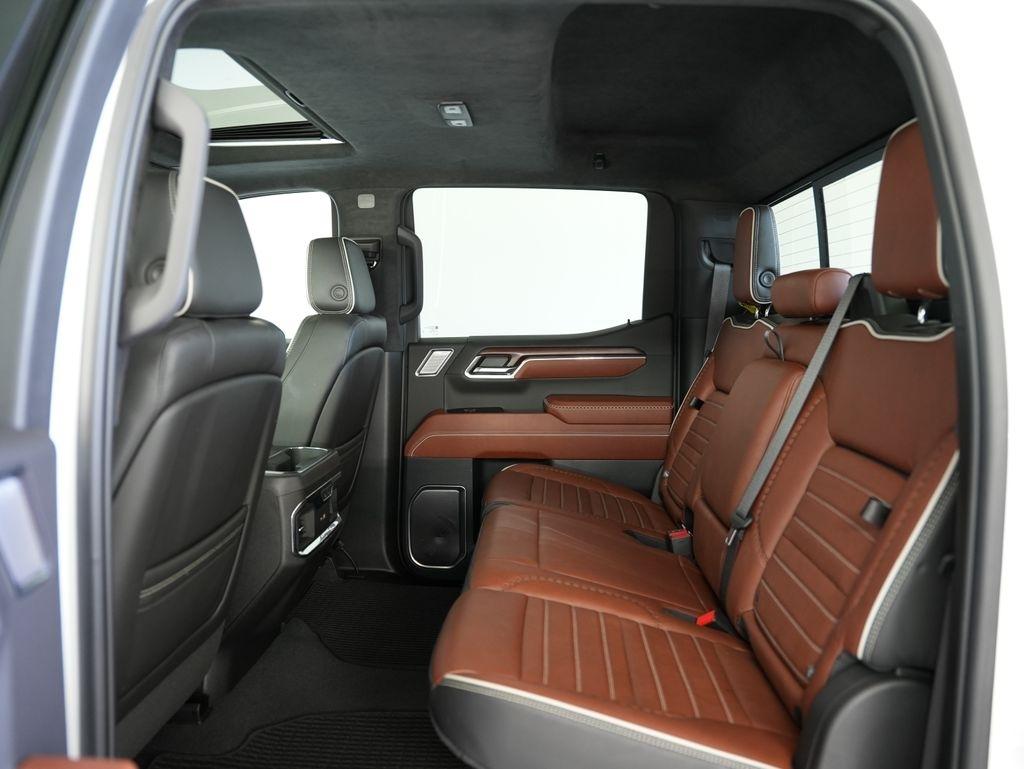 GMC Sierra 1500 4WD Crew Cab 147" Denali Ultimate 2024