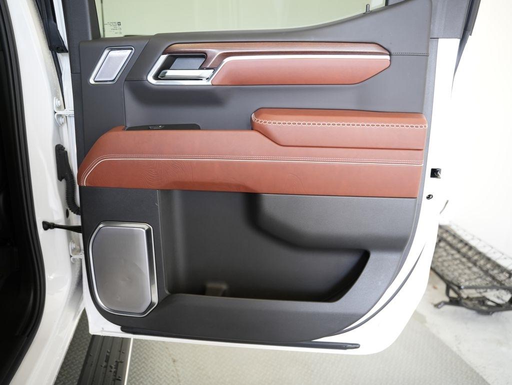 GMC Sierra 1500 4WD Crew Cab 147" Denali Ultimate 2024