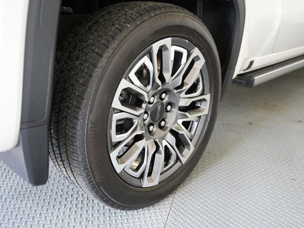 GMC Sierra 1500 4WD Crew Cab 147" Denali Ultimate 2024