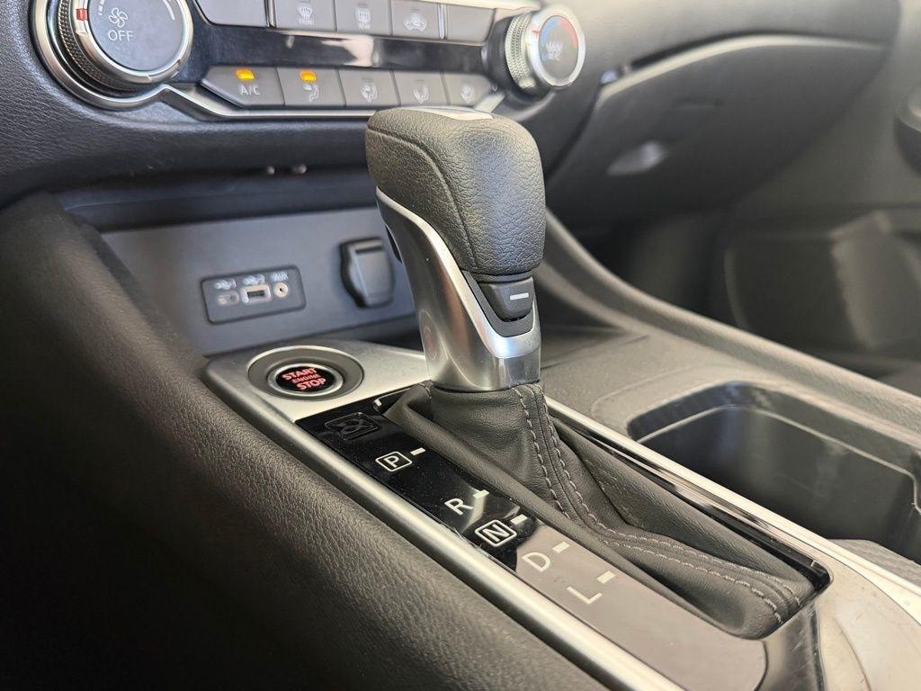 Nissan Sentra SV CVT 2023