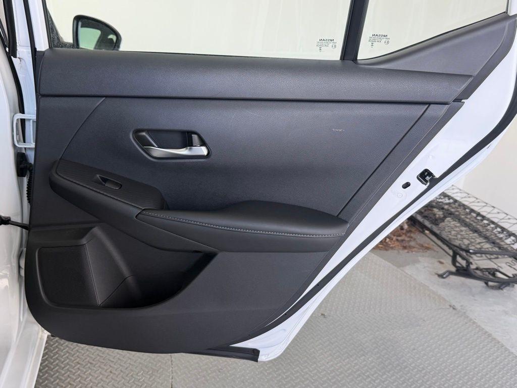 Nissan Sentra SV CVT 2023