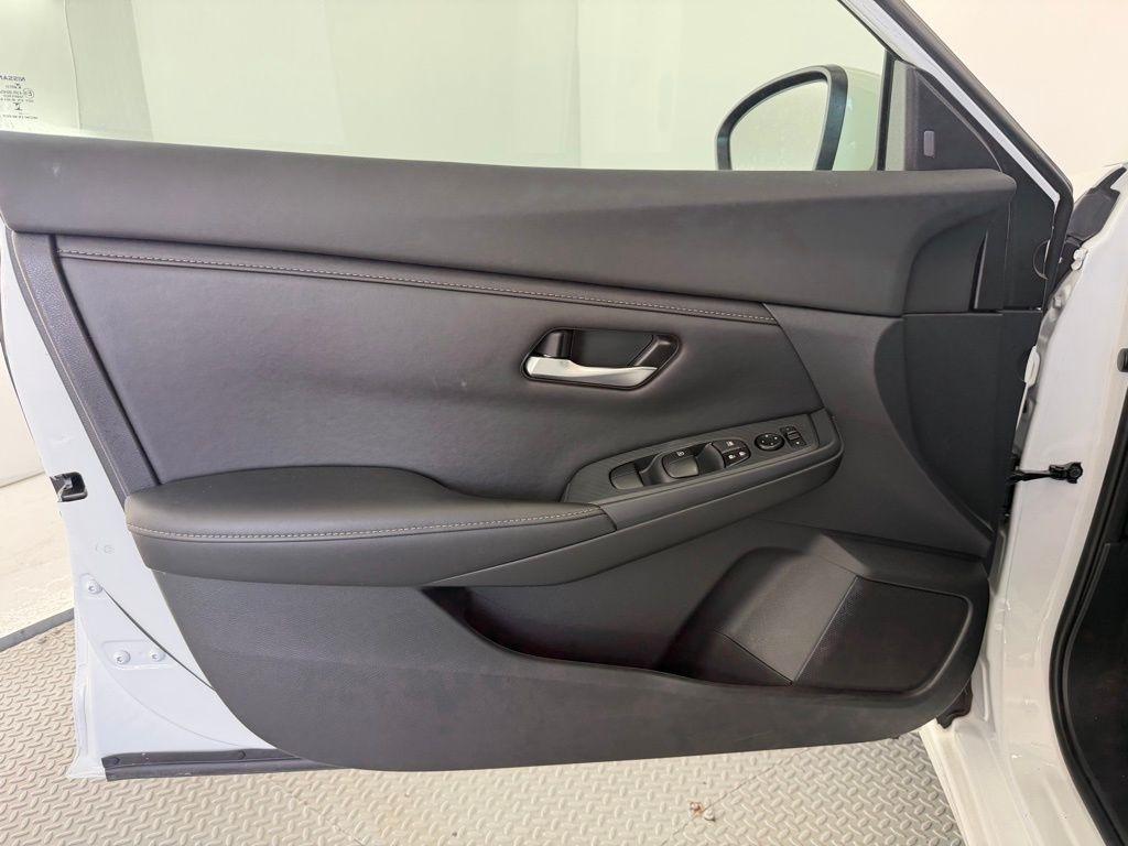 Nissan Sentra SV CVT 2023