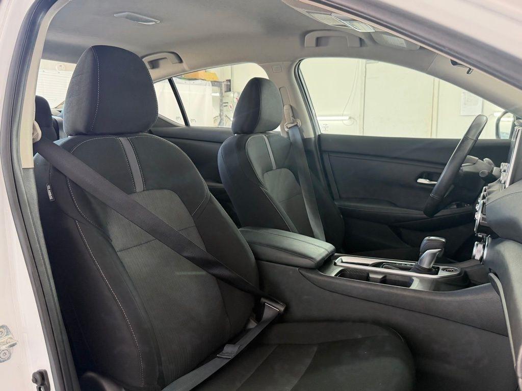 Nissan Sentra SV CVT 2023