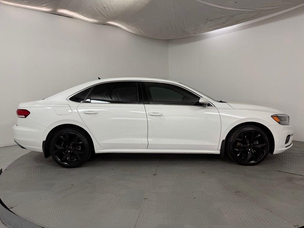 Volkswagen Passat 2.0T SE Auto 2020