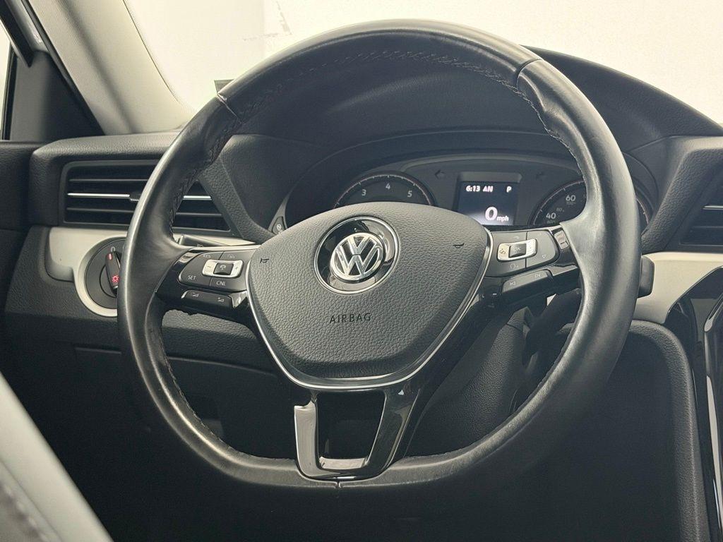 Volkswagen Passat 2.0T SE Auto 2020